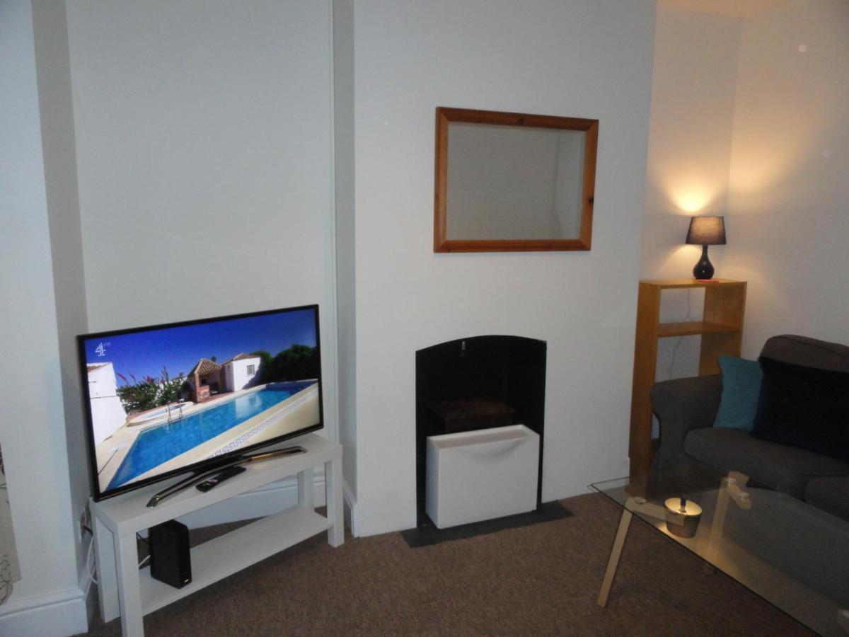 Luckwell Too By Cliftonvalley Apartamento